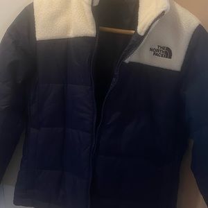 New With Tags- The North Face Women’s North Peak Insulated Jacket In Navy